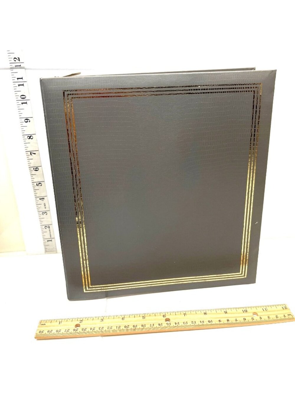 Brown Faux Leather 3-Ring Binder With Gold Accents 11" X 10" 81j